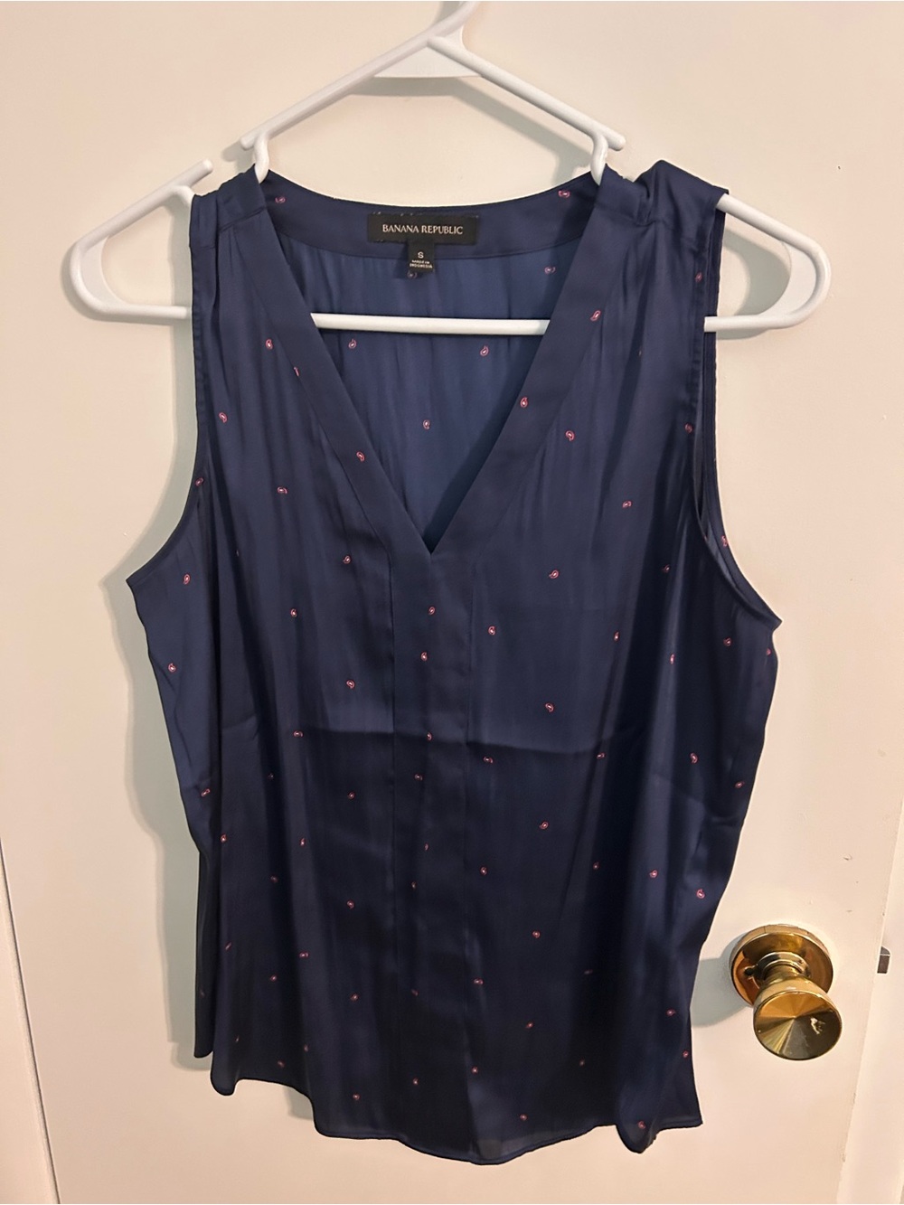 Banana Republic Navy V-Neck Sleeveless Camisole with Pink Dot Detail